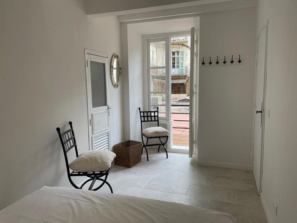Summerhouse 2 Bed Quiet Old Nice Balcony100M Beach Exterior photo